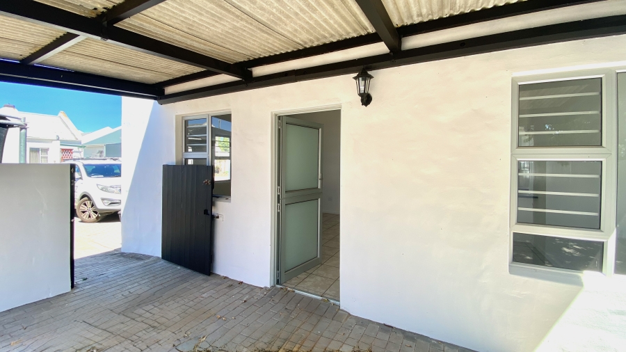 2 Bedroom Property for Sale in Velddrif Western Cape